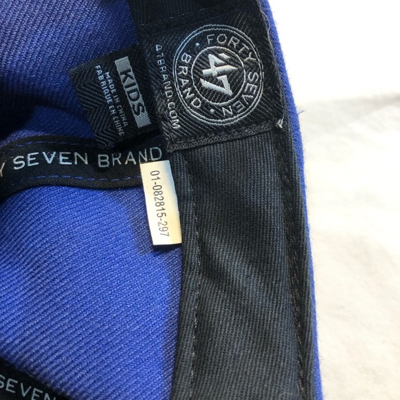 Toronto Blue Jays Kids Snap back baseball hat (47 brand) and Blue Jays Lanyard - Picture 11 of 14